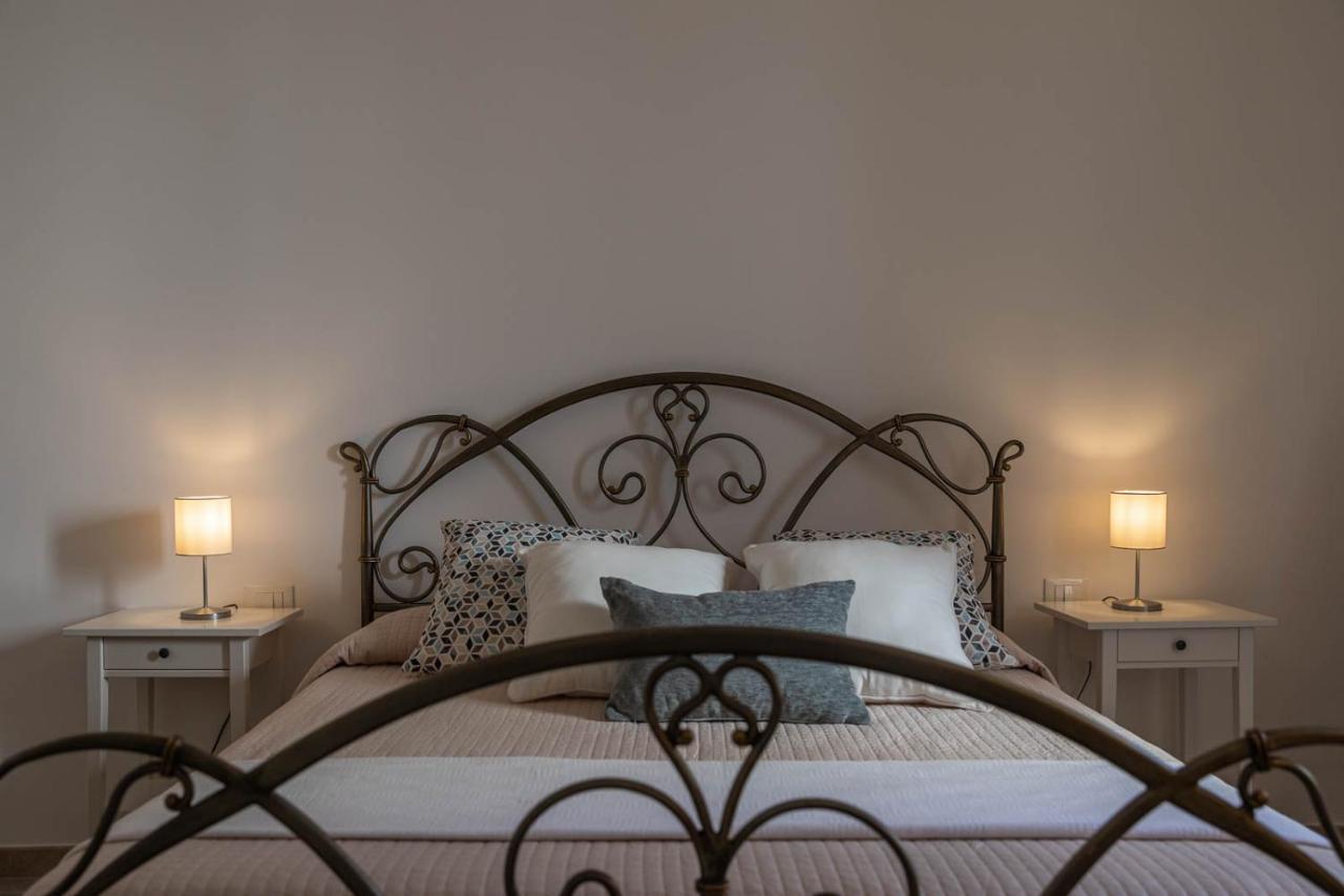 Albergo Diffuso Монополи Экстерьер фото